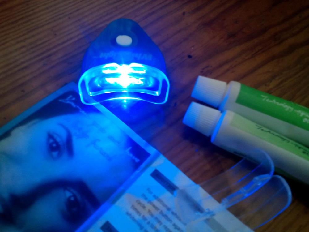 1 Set NEW Hot White LED Light Teeth Whitening Tooth Gel Whitener Health Oral Care Toothpaste Kit for Personal Dental Treatment