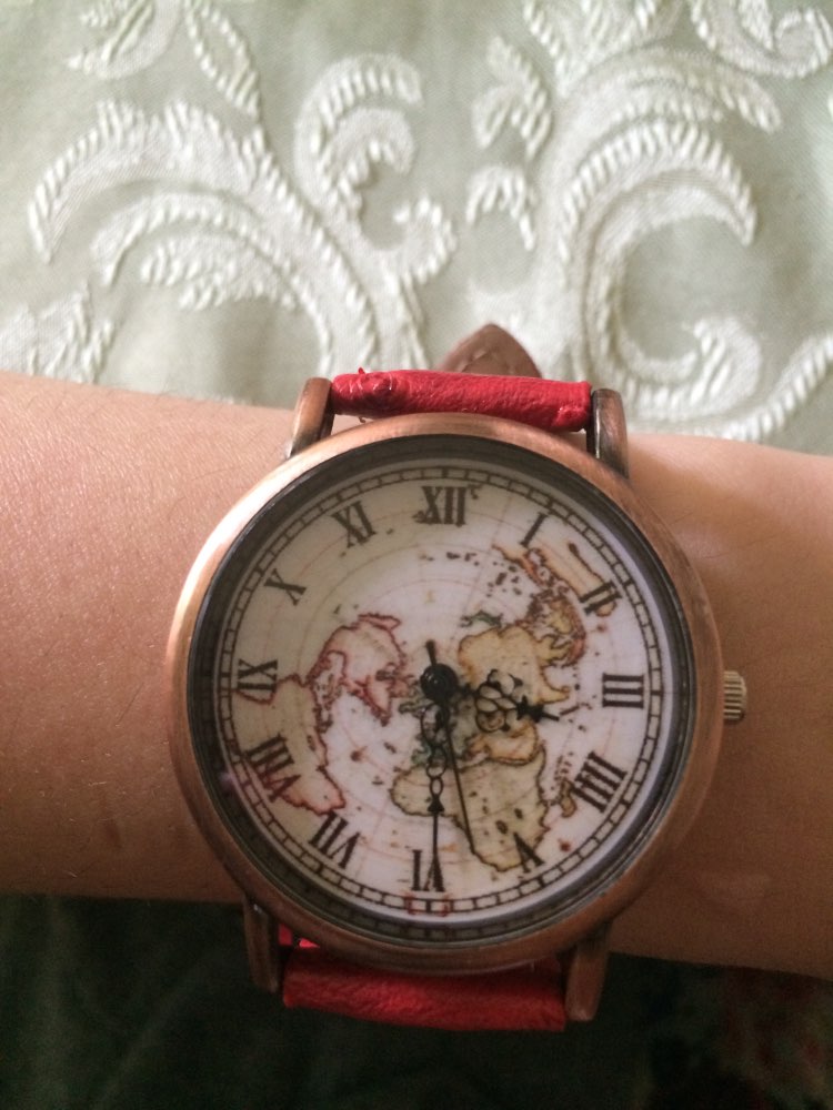 2016 New Fashion Design Men Women Vintage World Map Pattern Roman Dial Analog Leather Strap Quartz Watches Wristwatches