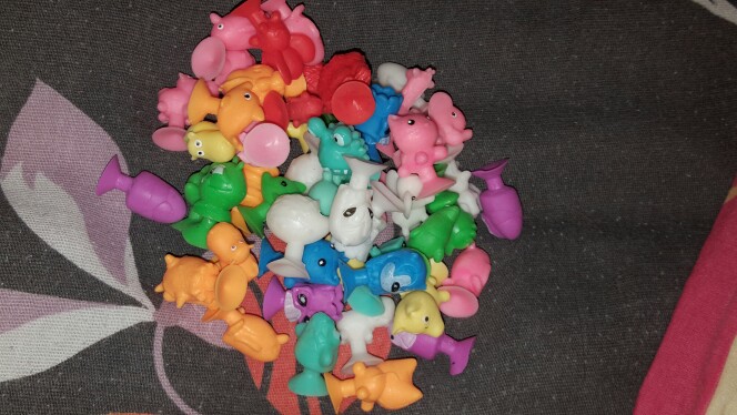 50 PCS/bag good Cupule kids Cartoon Animal Action Figures toys Sucker kids Mini Suction Cup Collector Capsule model