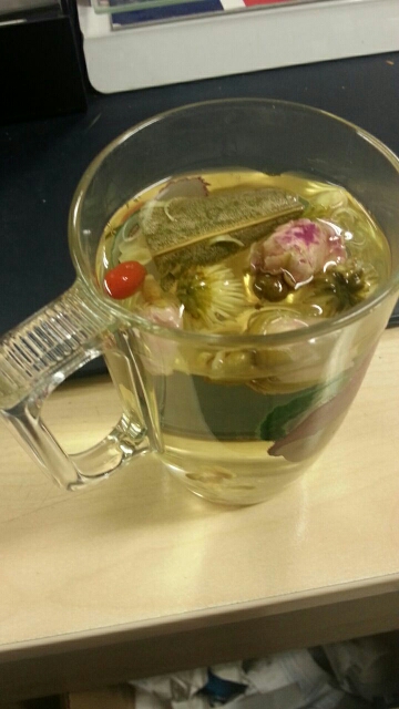 Promotion China Genuine Hangzhou Chrysanthemum Tea Flower Tea, Blooming Tea organic Chrysanthemum Tea  Gross Weight:100g 
