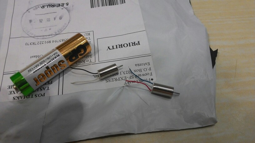 Best seller Free Shipping 1 Pair Spare Parts Motor CX-10-005 for Cheerson CX-10 CX-10A RC Quadcopter Mar15