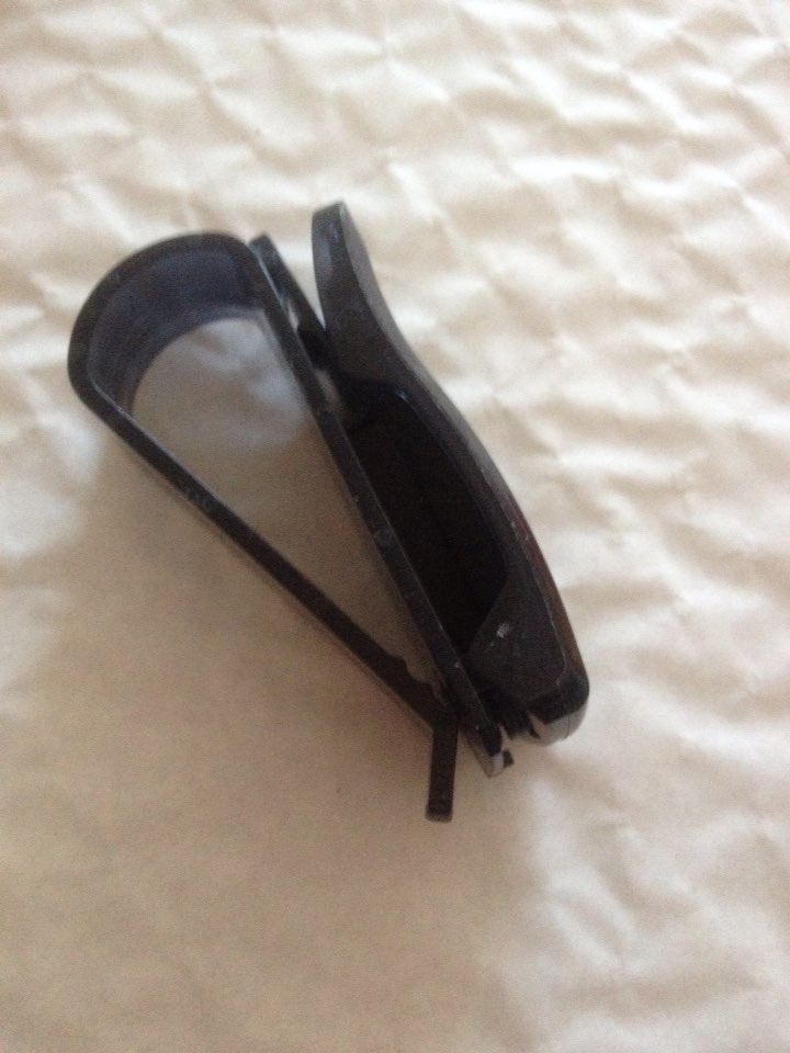Dependable 2016 New hot Car Sun Visor Glasses Sunglasses Ticket Receipt Card Clip Storage Holder Ma19