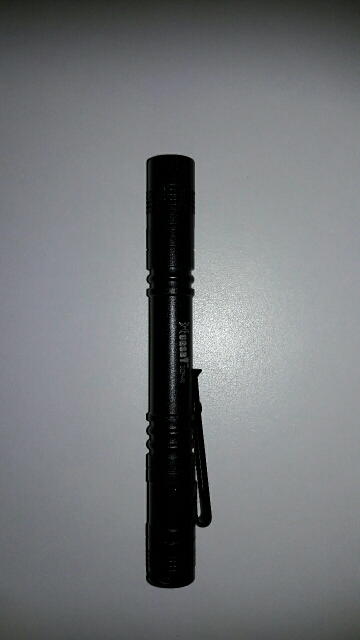 1pcs Pen Light Portable Mini LED Flashlight Torch CREE XPE-R3 Flash Light Hugsby XP-2 250LM Hunting Camping Lamp By AAA battery