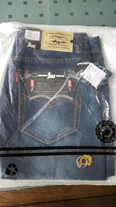 Men's cotton thin denim shorts New fashion summer male Casual short jeans Soft and comfortable casual shorts Size 28-40