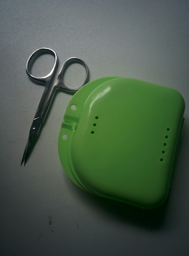 Dental Orthodontic Retainer Denture Storage Mouthguard Container Case Box Hot