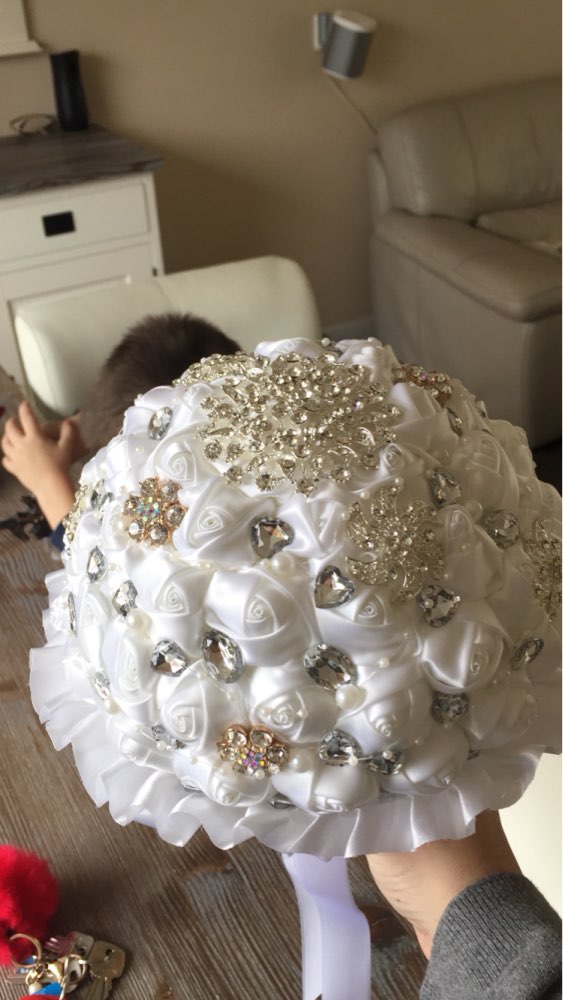 Best Selling Price Ivory Cream Brooch Bouquet Wedding Bouquet de mariage Polyester Wedding Bouquets Pearl Flowers buque de noiva