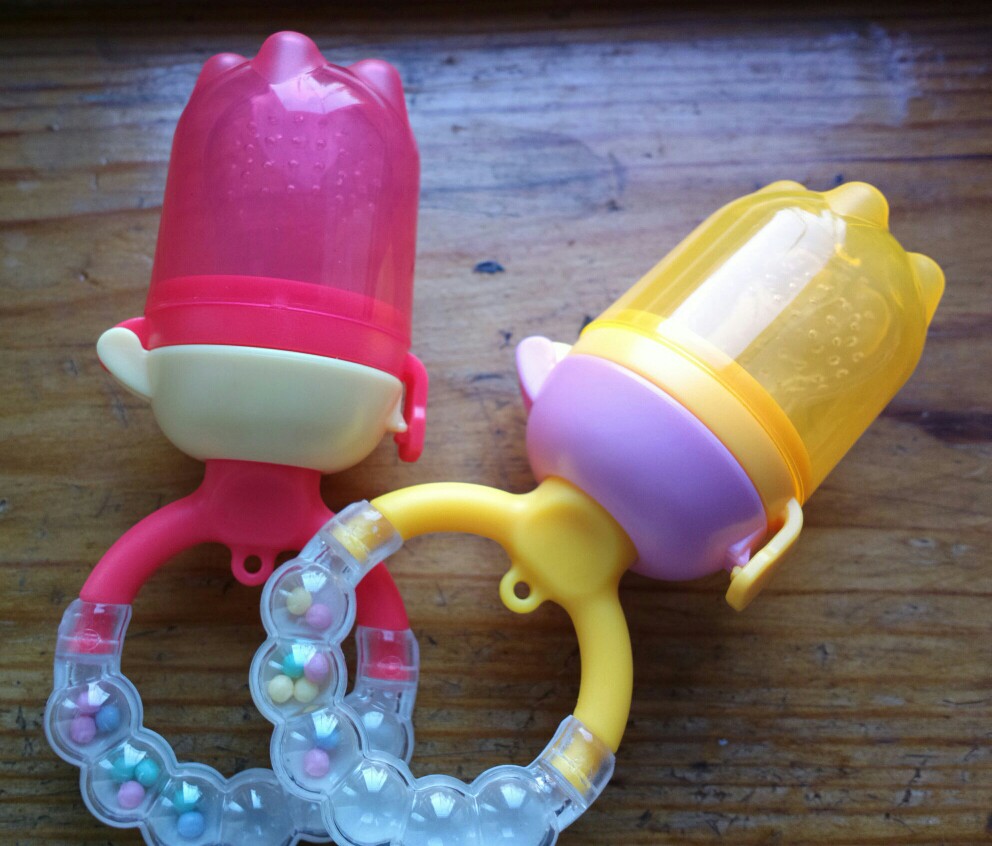 Baby Pacifier Nipple Bottles Kids Fresh Food Milk Nibbler Feeder Feeding Solid Safe Supplies
