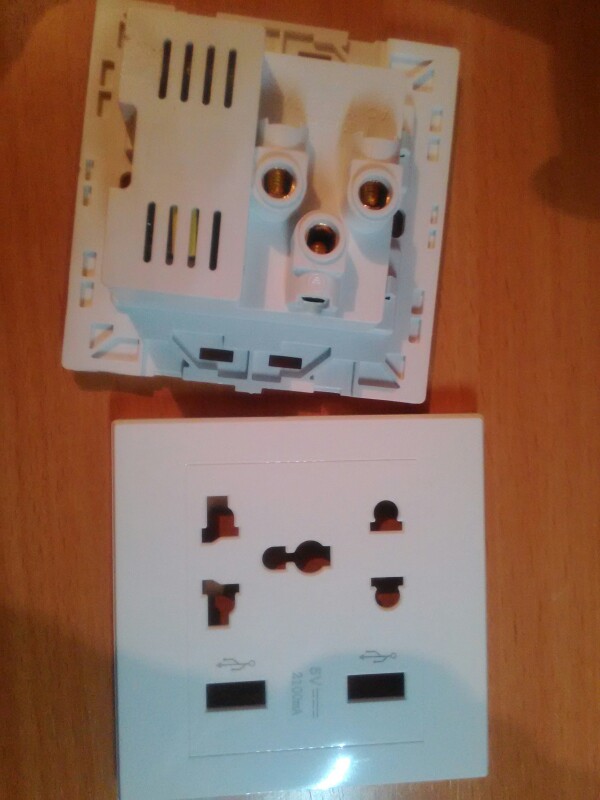 In stock! 1pcs Dual USB Port Electric Wall Charger Dock Socket Power Outlet Panel Plate Newest Wholesale