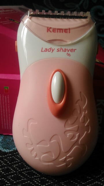 2016 New Arrival Watherproof Electric Epilator Professional Women Epilator Lady Shaver Hair Remove Shaving Machine Female Care