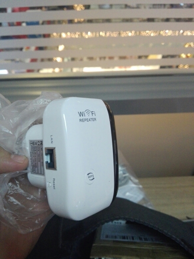 Wireless-N Wifi Repeater 802.11n/b/g Wi Fi Router 300Mbps Wi-fi Signal Amplifier Range Expander Signal Boosters Wps Encryption