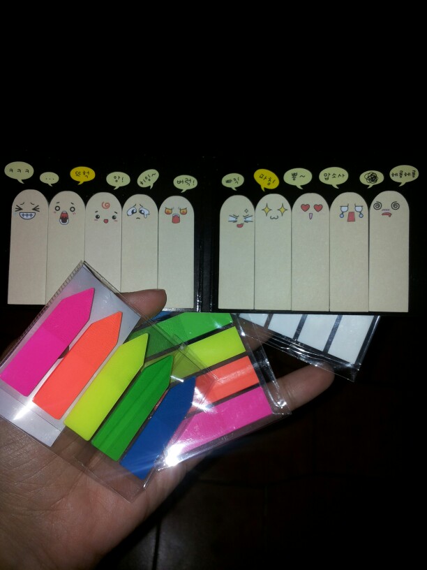 5 color Cute 100 Pages plastic Sticker Post It Bookmark Point It Marker Memo Flags Sticky Notes A-061