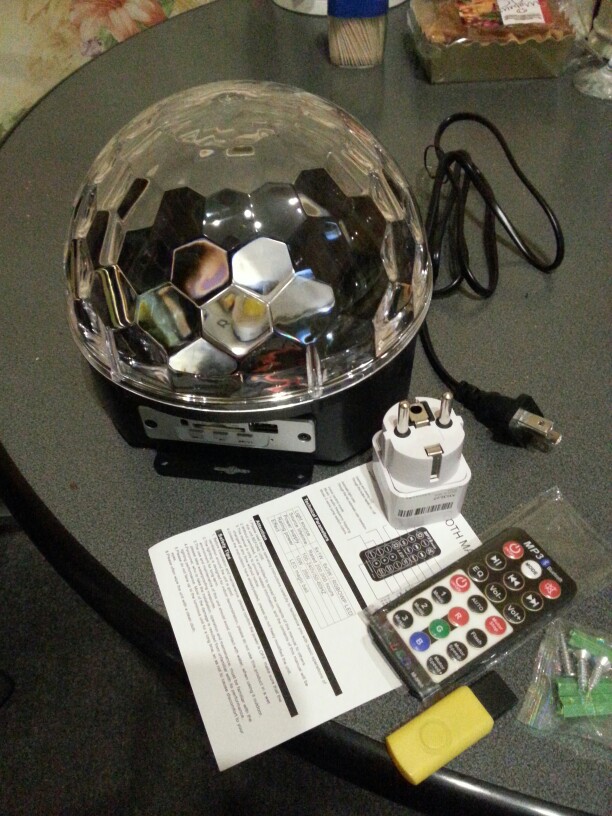 Voice Cotrol Stage Light MP3 IR Remote Digital RGB LED Crystal Magic Ball DI Party Disco Stage Lights Sound Active luces discote