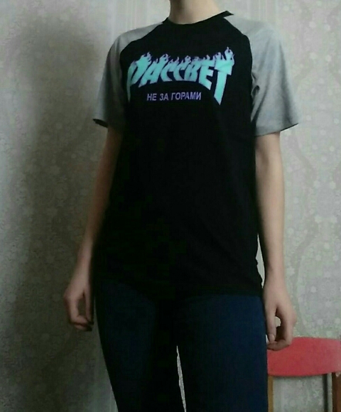 HOT brand Gosha Skateboard Boy thrasher Rubchinskiy paragraph flame paccbet Love raglan fitted T-shirt Tee Tops Cooo Coll
