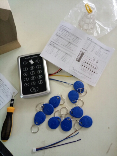 High quality rfid 125khz id tag security card reader access control keypad Free 5 ID keyfob