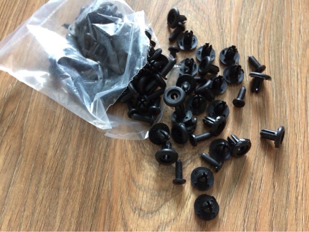 50Pcs Auto Fasteners Rivet Retainer Plastic Bumper Push Type Engine Cover Fender Car Door Trim Panel Clip 7.1mm for Honda GEELY