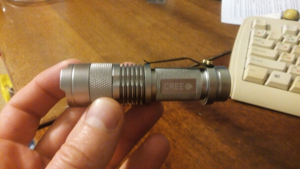 Mini CREE LED Flashlight  2000LM Waterproof Q5 LED light 3 Modes Zoomable LED Torch Penlight Flashlight