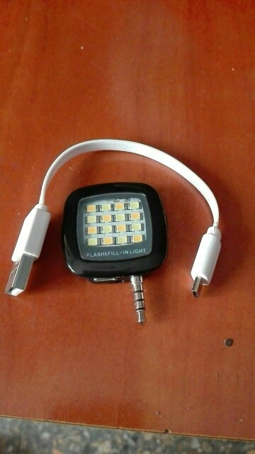 Mini Portable 16 LED Spotlight Camera led flash fill light for iPhone and Android Devices for External Flash Fill Selfie Light
