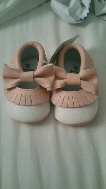 ROMIRUS Latest 12 Color Handmade Baby Moccasins Soft Bottom Butterfly-knot Baby Shoes Tassels Baby Prewalkers Shoes