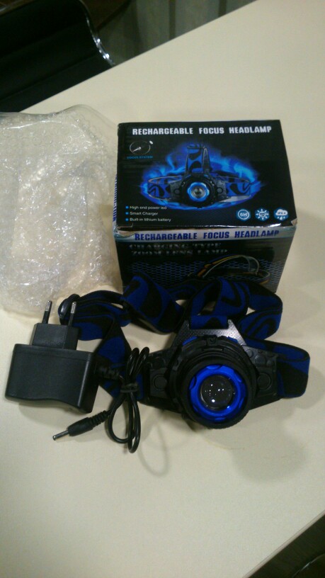 LED Headlight Cree Q5 Waterproof LED Headlamp Built-in Lithium Battery Rechargeable Head lamps + AC Charger 3 Modes