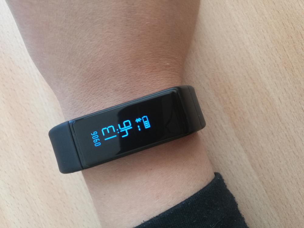 2016 Fashion Smart Fitness Bracelet I5 PLUS,Bluetooth 4.0 Smart Band for IOS/Android Phone,Pedometer,Remote Camera,Sync Message
