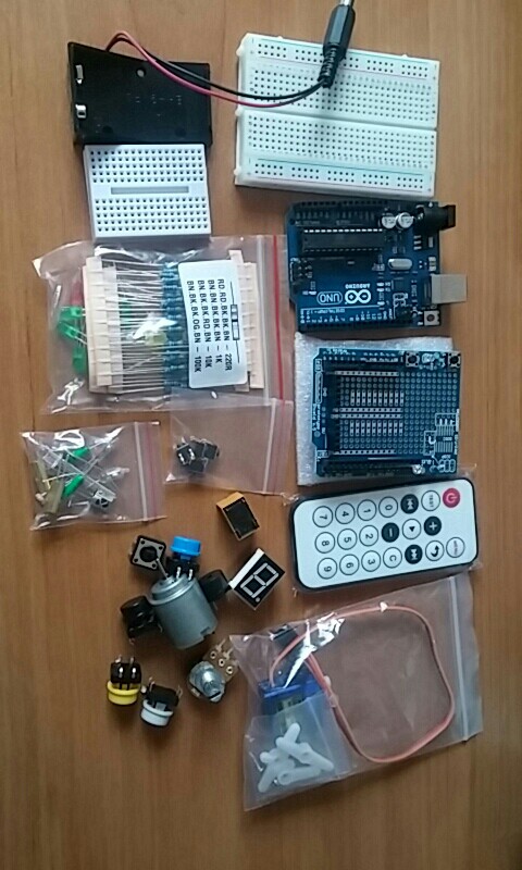 2016 Starter Kit  UNO R3 and Sensor Mini Breadboard LED Jumper Wire Button for Arduino