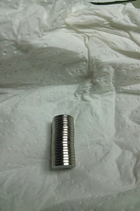 NEW 20 Pcs Rare-Earth Neodymium Magnets For DIY 8mm x 1mm