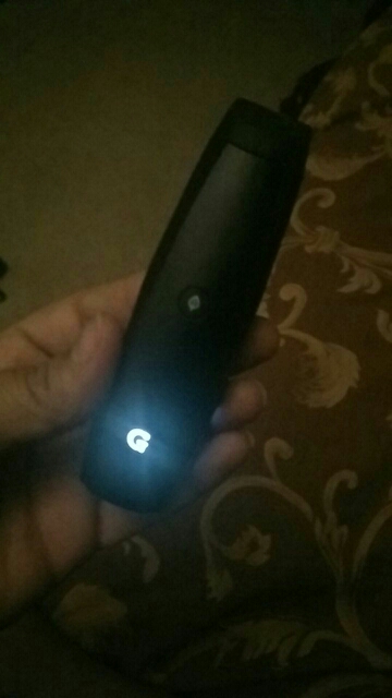 Snoop Dogg Elite Vaporizer Kit Dry Herb G PRO Temp Control with OLED VS Green DGK Blue and white 2.0