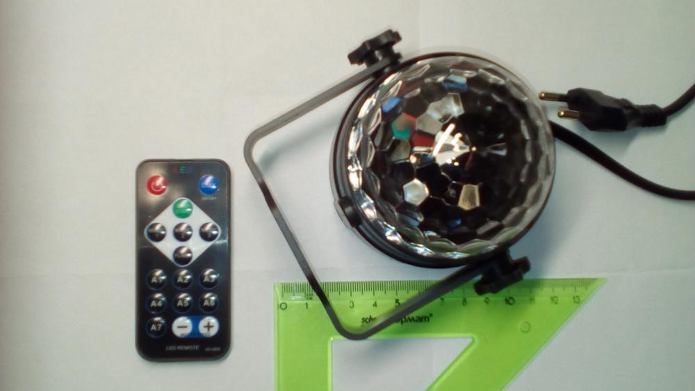 Professinal LED RGB Stage Light Magic Ball Crystal Effect DJ  Club Party Automatic Identification Stage Lighting100-240V