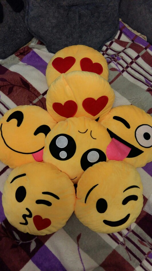 Funny Cute emoji pillow plush pillow coussin cojines emoji gato Round Cushion emoticonos smiley Pillows Stuffed Plush almofada