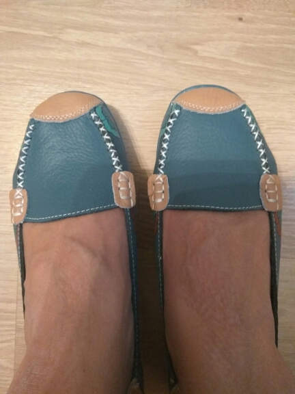 4 Color Women Casual Genuine leather Boat Comfortable Soft Gommino Flat Ventilation Fashion Printing Flat Slip on Shoes 35-40