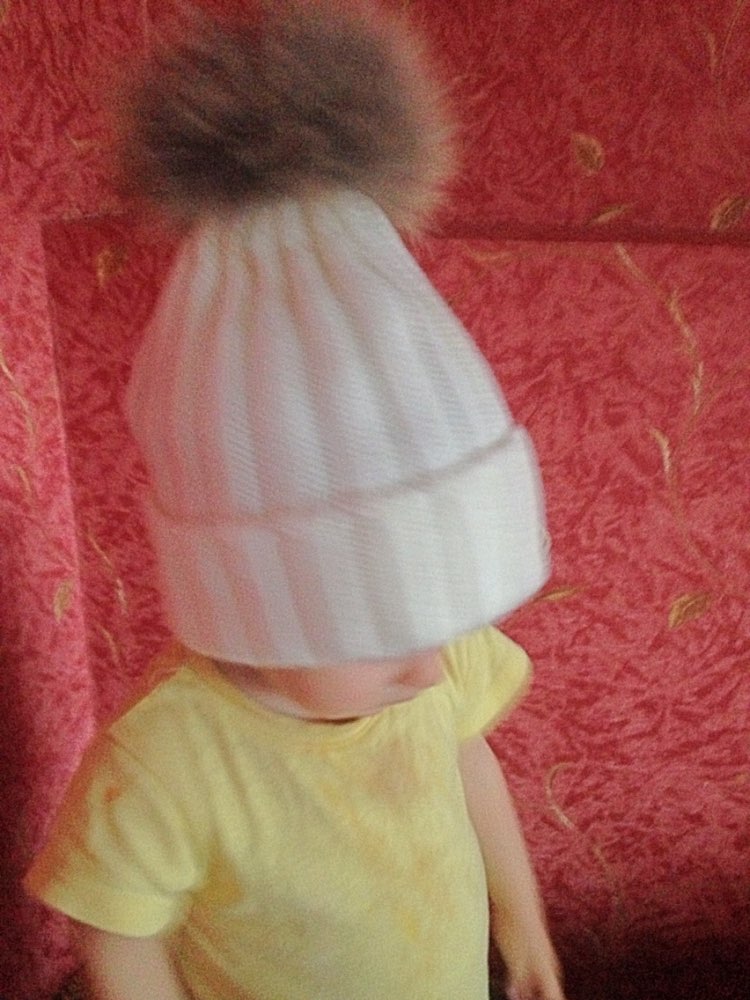 2016 Fashion Children Winter Raccoon Fur Hats 100% Real 15cm Fur pompom Beanies Cap Natural Fur Hat For Kids Children
