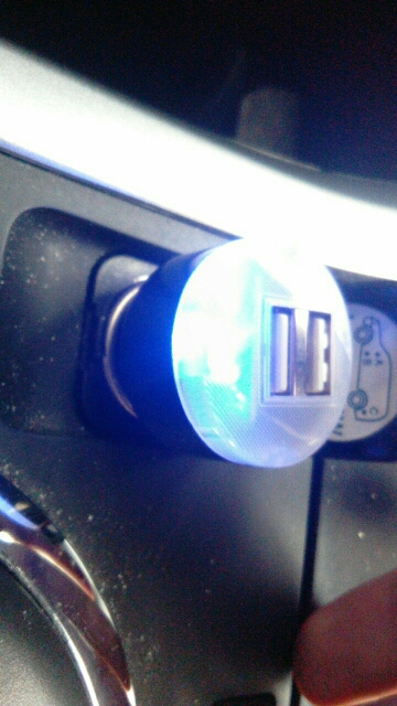 2 USB Ports Car Charger 5V 2.1A 1A Dual USB Car Charger For iPhone 5 6 6s For ipad 2 3 4 5 For Samsung Galaxy