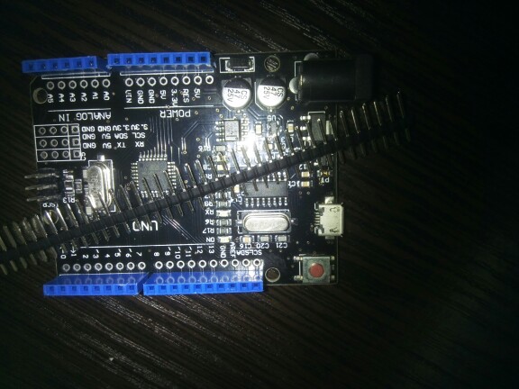One set TENSTAR ROBOT New 2017 - UNO R3 ATmega328P/CH340G MicroUSB. UNO Rev 3.0 
