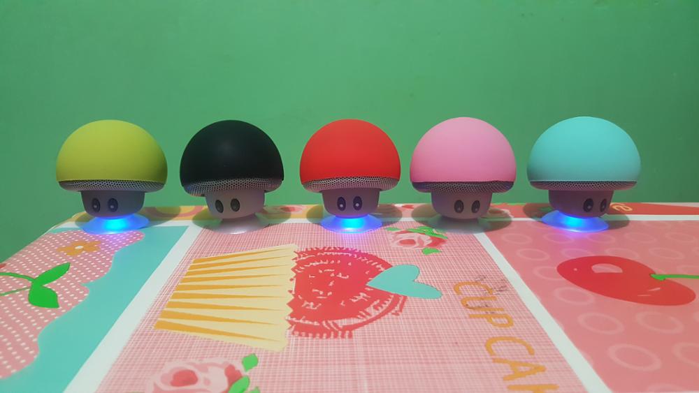 Wireless Mini Bluetooth Speaker Portable Mushroom Waterproof Stereo Bluetooth Speaker for Mobile Phone iPhone Xiaomi Computer