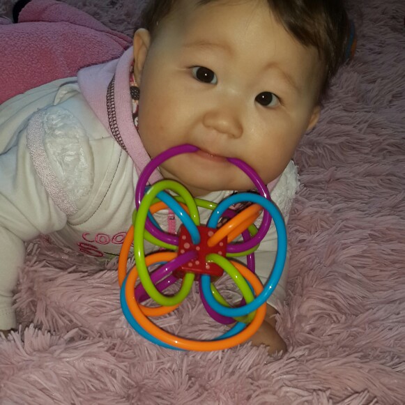 Baby toys fun little loud bell ball baby ball toy rattles baby develop intelligence baby grasping toys plastic rattle handbell