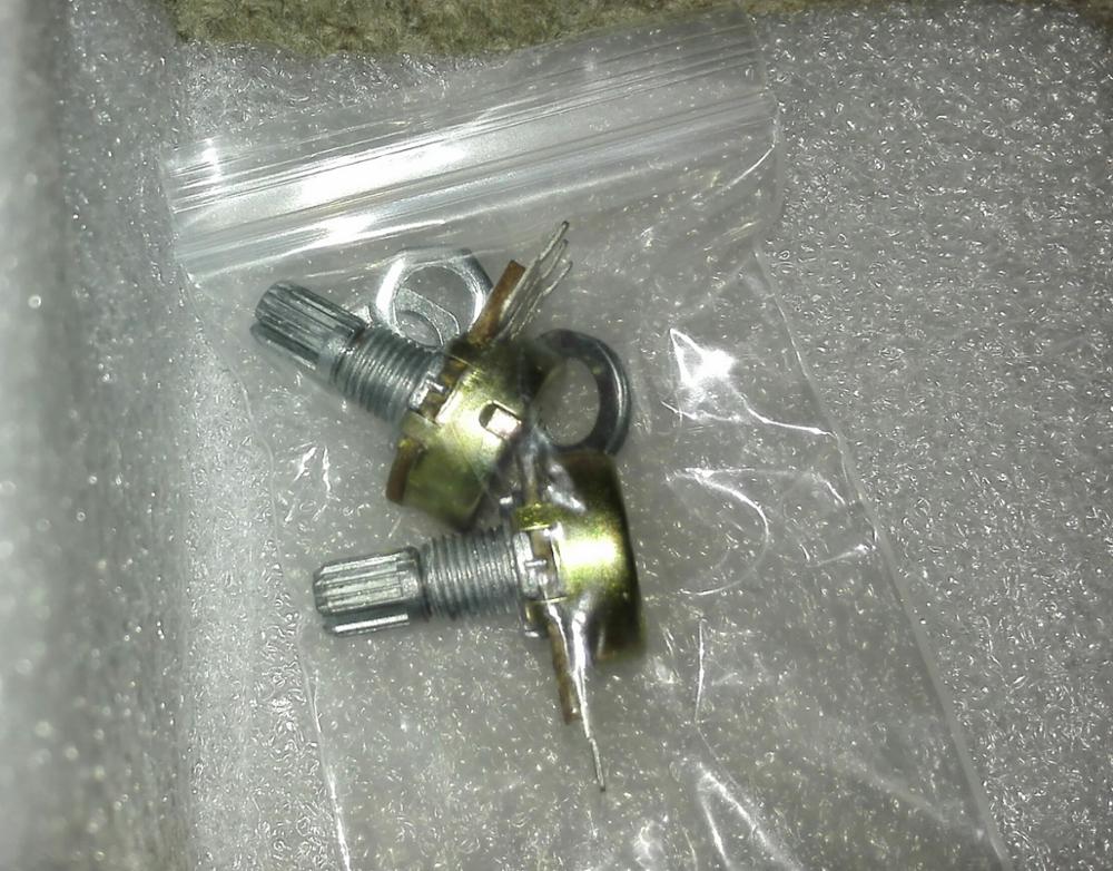 WH148 B10K Linear Potentiometer Pot Single Joint for Arduino