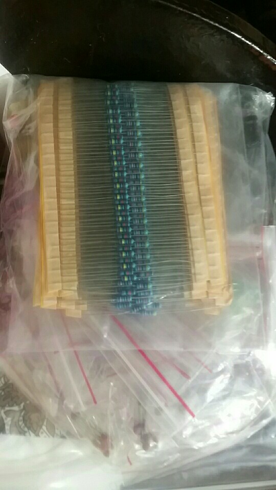 Electronic Components Package +LED  Diodes Transistor + Electrolytic Capacitors +Resistance + Ceramic Capacitors