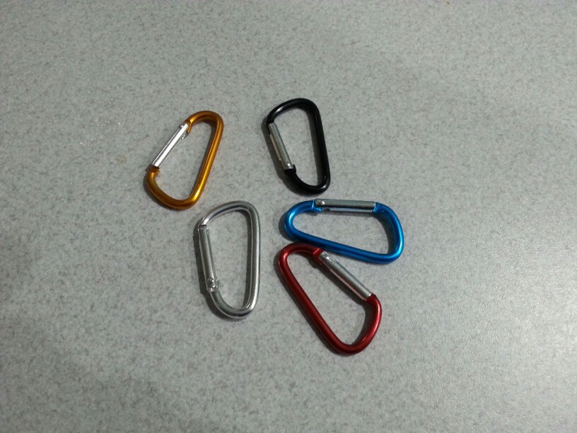 Supplies High Quality 5 Number D Type Aluminium Alloy Mountaineering Buckle Outdoors Hanging Buckle Solar Energy Charge Buckle