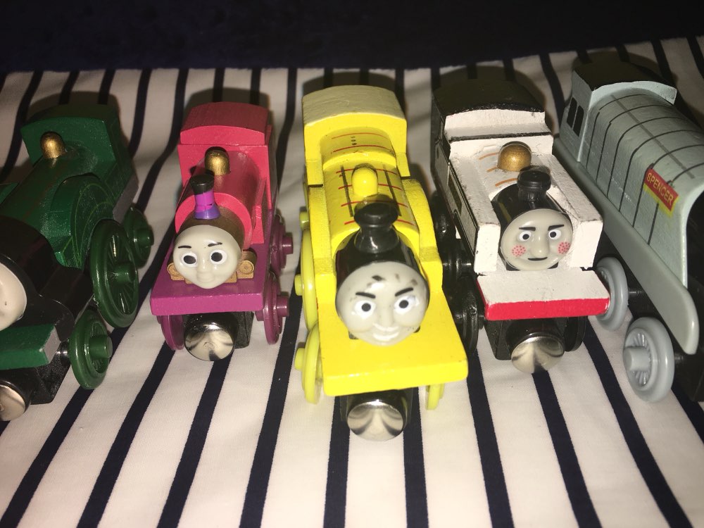 Thomas Wooden Trains And Cars Fun Children's Toys Baby Fun Puzzle With Magnetic Wooden Toy Train Car Series