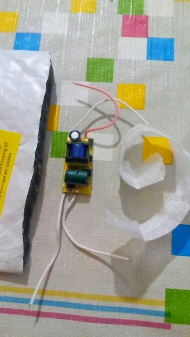 1-3W,4-7W,8-12W,15-18W,20-24W,25-36W LED driver power supply built-in constant current Lighting 85-265V Output 300mA Transformer
