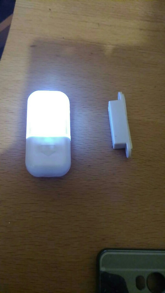 2016 New Arrival Wireless Automatic Functional LED Magnetic Sensor Closet Light Lamp Super Bright for Wardrobe Cupboards Cabinet