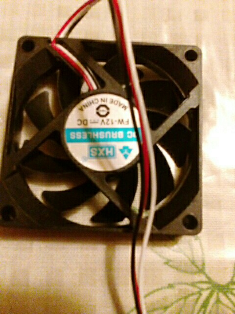 70x70x15mm  DC 12V 3pin Portable Computer Cooler Small PC CPU Cooling Fan Heat sink Free shipping & wholesale