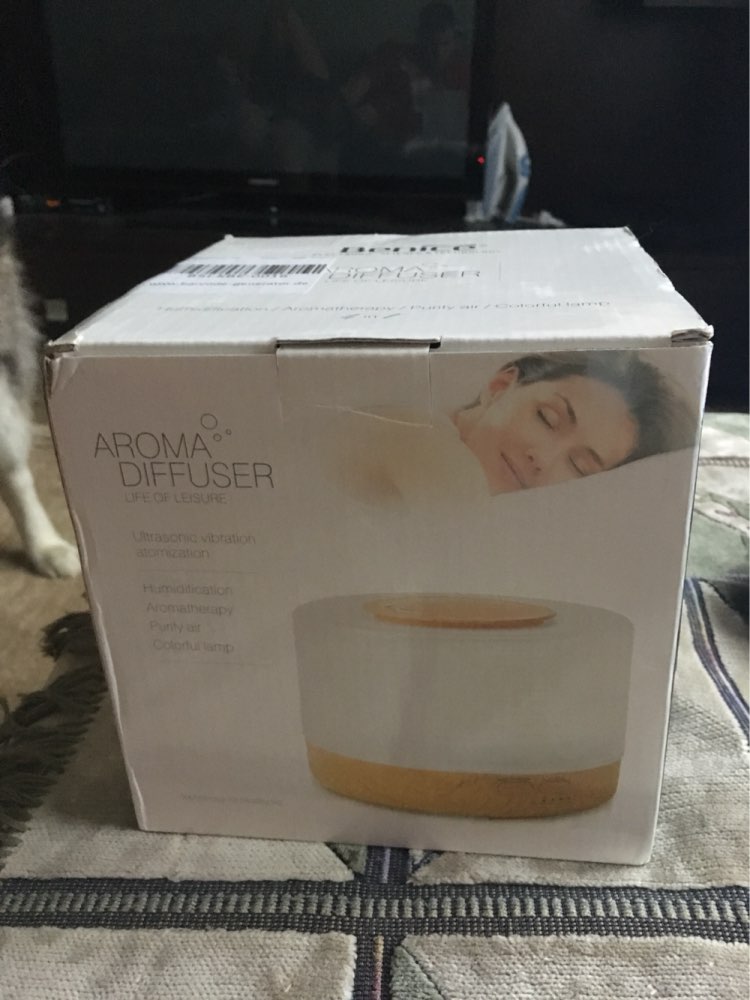 500ml remote control Aroma Essential Oil Diffuser Ultrasonic Air Humidifier with 4 Timer Settings 7 Color Changing LED lamp K198
