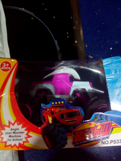 2016 hot 14cm pvc 10 paragraph  Vehicle Car Blaze and the Monster Machines Transformation Toys for kids juguete car toys