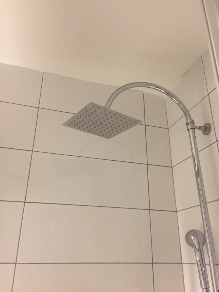 8 inch /20 cm Shower Head Round / Square Chuveiro Stainless Steel Ultra-thin Showerheads 8 inch Rainfall Shower Head Rain Shower
