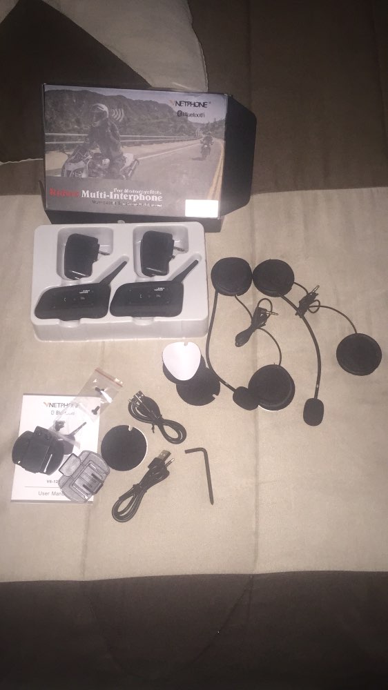 2016 New ! 2 pcs V6 Helmet Intercom 6 Riders 1200M Motorcycle Bluetooth Intercom Headset walkie talkie Helmet BT Interphone
