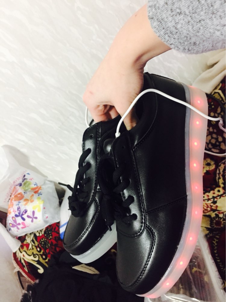 Femme luminous Led shoes Usb Charge lights up Men&women colorfull glowing shoe neon casual basket trainers 11 Colors Led shoes
