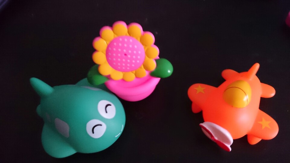 Rubber Float Squeeze Sound Baby Wash Bath Toys Play Animals Toys  For Children Water Spray Animal 7*5*4CM