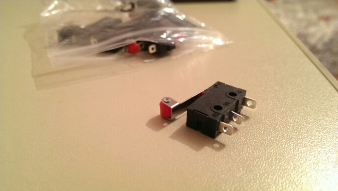 GSFY-10 Pcs Mini Micro Limit Switch Roller Lever Arm SPDT Snap Action LOT