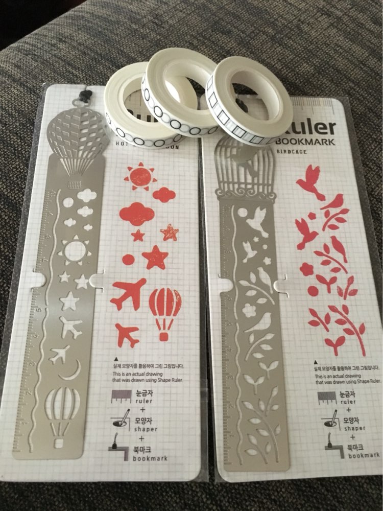 2016 New Cartoon Reading Hollow Metal Bookmark Gift Book Mark for Kids Bookmarks Silver Mark for Student,Reader Book Decoration